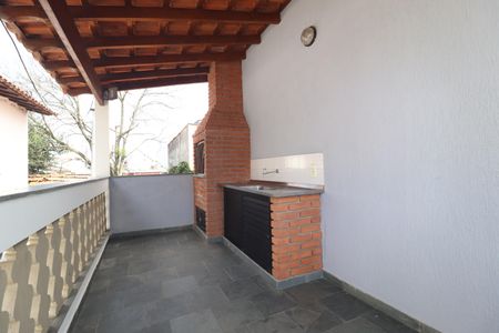 Casa para alugar com 255m², 3 quartos e 3 vagasEspaço Gourmet