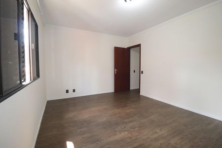 Casa para alugar com 255m², 3 quartos e 3 vagasQuarto 3