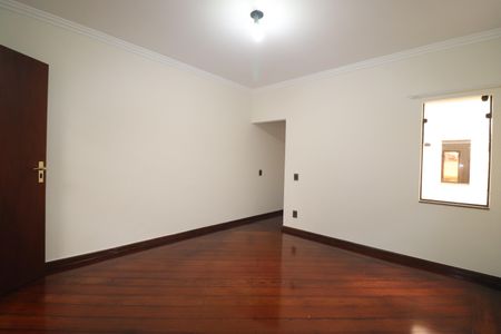 Casa para alugar com 255m², 3 quartos e 3 vagasCopa