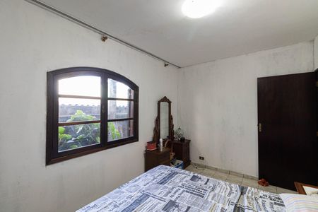 Casa à venda com 102m², 3 quartos e 4 vagasQuarto 