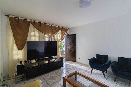 Casa à venda com 102m², 3 quartos e 4 vagasSala