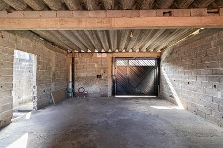 Casa à venda com 102m², 3 quartos e 4 vagasGaragem