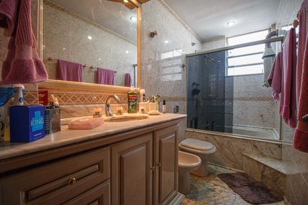 Apartamento à venda com 163m², 3 quartos e 1 vagaBanheiro Suite