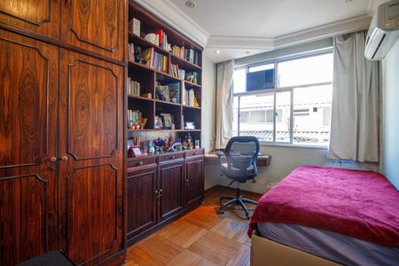 Apartamento à venda com 163m², 3 quartos e 1 vagaQuarto 3