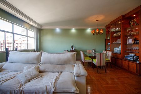 Apartamento à venda com 163m², 3 quartos e 1 vagaSala