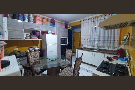 Casa para alugar com 150m², 4 quartos e sem vagaCozinha