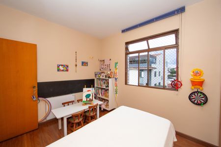 Apartamento à venda com 101m², 3 quartos e 2 vagasQUARTO2