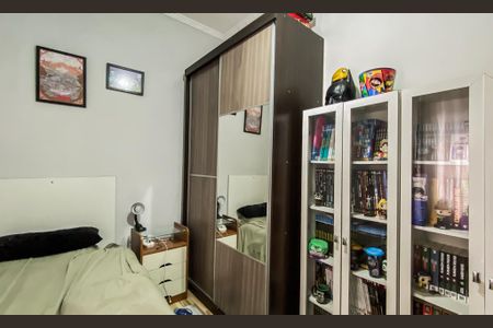 Casa à venda com 181m², 2 quartos e 2 vagasQuarto