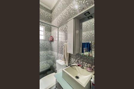 Casa à venda com 181m², 2 quartos e 2 vagasBanhero da suite