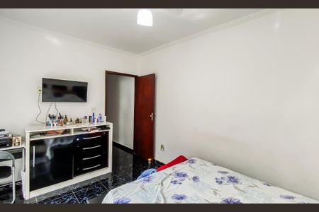 Casa à venda com 181m², 2 quartos e 2 vagasSuite