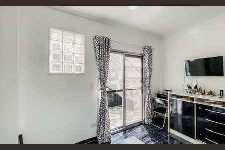 Suite de casa à venda com 2 quartos, 181m² em Parque Cisper, São Paulo