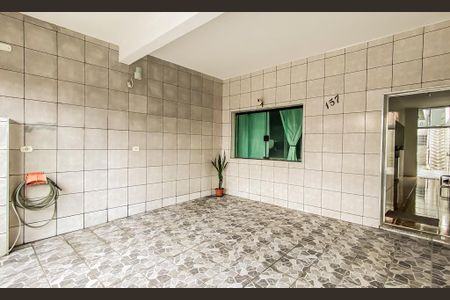 Casa à venda com 181m², 2 quartos e 2 vagasGaragem