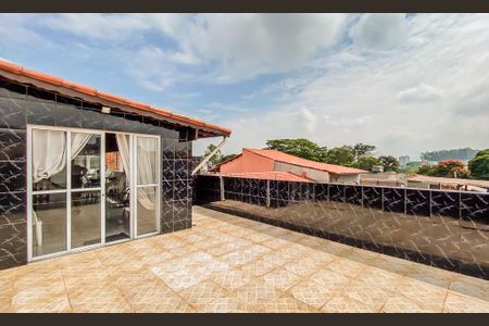 Casa à venda com 181m², 2 quartos e 2 vagasVaranda