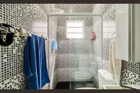 Casa à venda com 181m², 2 quartos e 2 vagasBanheiro da Suíte