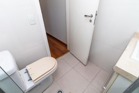 Apartamento para alugar com 168m², 3 quartos e 2 vagasBanheiro