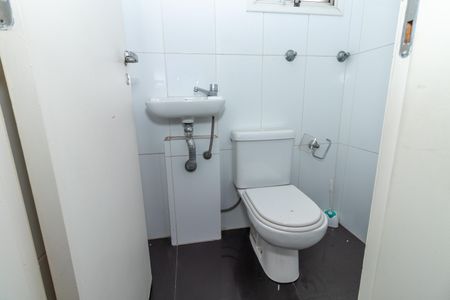 Apartamento para alugar com 168m², 3 quartos e 2 vagasBanheiro de Serviço