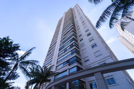 Apartamento para alugar com 168m², 3 quartos e 2 vagasFachada