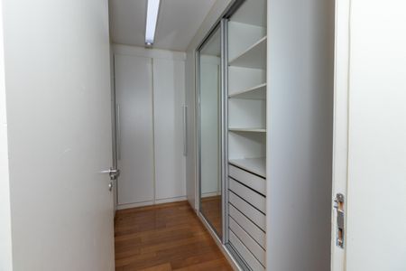 Apartamento para alugar com 168m², 3 quartos e 2 vagasCloset da Suíte