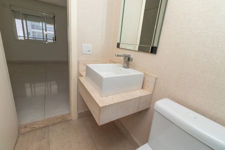Apartamento para alugar com 168m², 3 quartos e 2 vagasLavabo