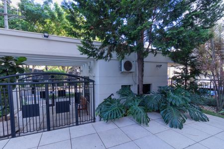 Apartamento para alugar com 168m², 3 quartos e 2 vagasPortaria