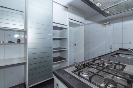 Apartamento para alugar com 168m², 3 quartos e 2 vagasCozinha