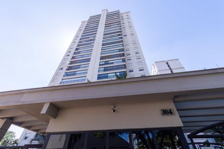 Apartamento para alugar com 168m², 3 quartos e 2 vagasFachada