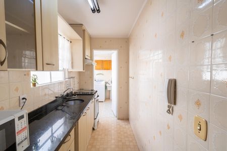 Cozinha de apartamento para alugar com 2 quartos, 65m² em Alto Teresopolis, Porto Alegre