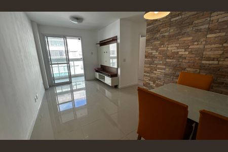 Sala de apartamento à venda com 2 quartos, 67m² em Vargem Pequena, Rio de Janeiro
