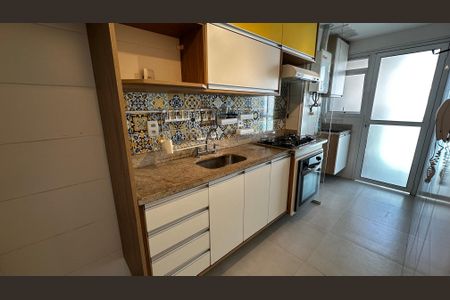 Apartamento à venda com 67m², 2 quartos e 1 vagaCozinha