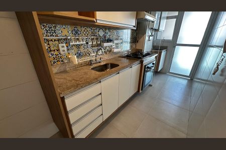 Apartamento à venda com 67m², 2 quartos e 1 vagaCozinha