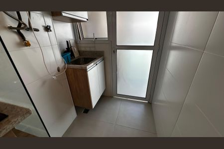 Apartamento à venda com 67m², 2 quartos e 1 vagaÁrea de Serviço