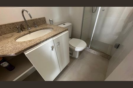Apartamento à venda com 67m², 2 quartos e 1 vagaBanheiro