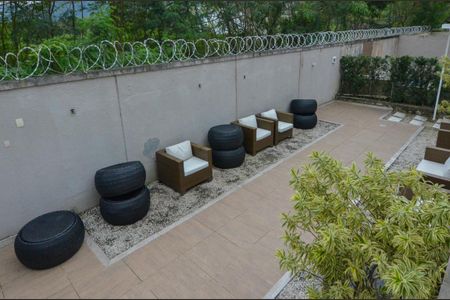 Apartamento à venda com 67m², 2 quartos e 1 vagaÁrea comum