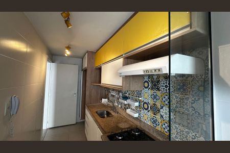 Apartamento à venda com 67m², 2 quartos e 1 vagaCozinha