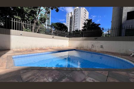 Apartamento à venda com 127m², 4 quartos e 2 vagasÁrea comum - Piscina