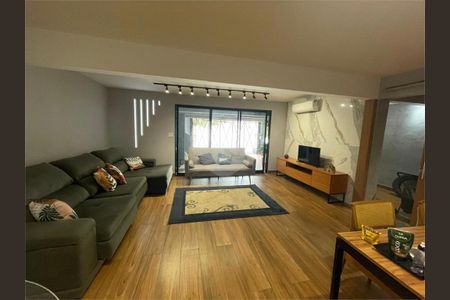 Casa à venda com 3 quartos, 200m² em Jardim Lar Sao Paulo, São Paulo