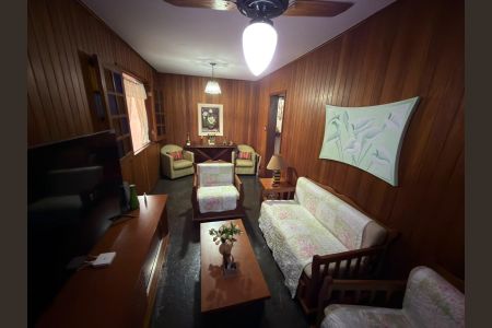 Sala de casa para alugar com 2 quartos, 260m² em Taquara, Rio de Janeiro