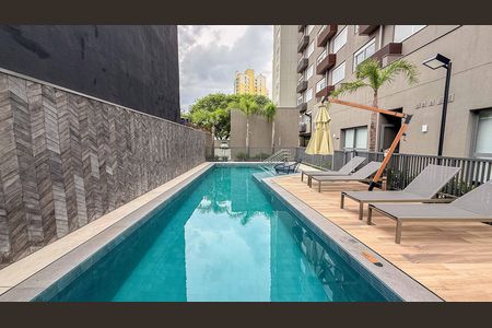 Apartamento à venda com 44m², 1 quarto e 1 vagaÁrea comum - Piscina