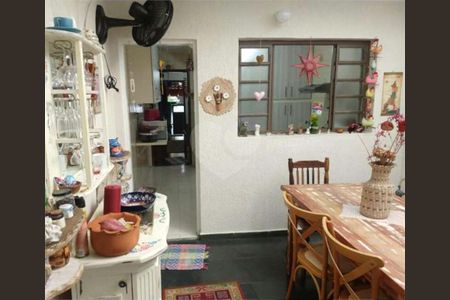 Casa à venda com 3 quartos, 134m² em Vila Primavera, São Paulo