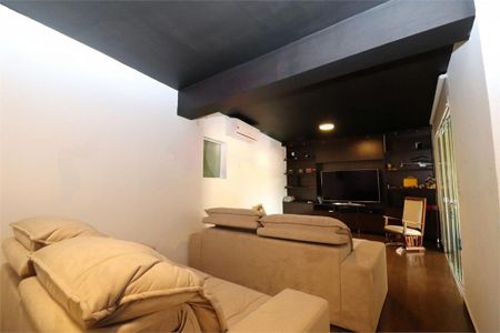 Casa à venda com 4 quartos, 450m² em Vila Albertina, São Paulo