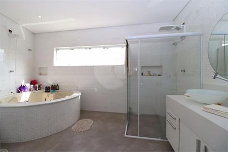 Casa à venda com 450m², 4 quartos e 5 vagas