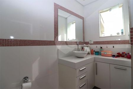 Casa à venda com 450m², 4 quartos e 5 vagas