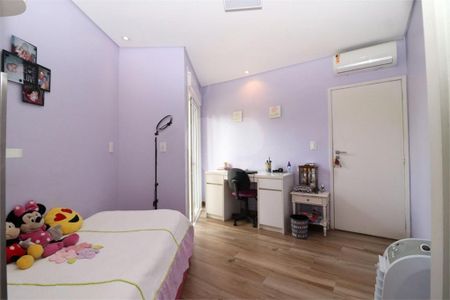 Casa à venda com 450m², 4 quartos e 5 vagas