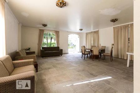 Apartamento à venda com 82m², 2 quartos e 2 vagasÁrea comum - Salão de festas