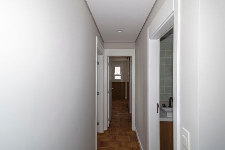 Apartamento à venda com 82m², 2 quartos e 2 vagasCorredor