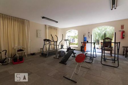 Apartamento à venda com 82m², 2 quartos e 2 vagasÁrea comum - Academia