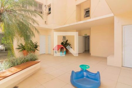 Apartamento à venda com 82m², 2 quartos e 2 vagasÁrea comum - Playground