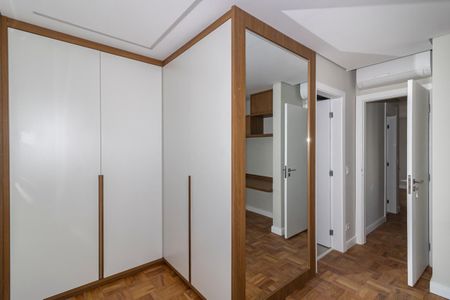 Apartamento à venda com 82m², 2 quartos e 2 vagasQuarto Suíte
