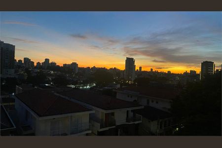 Apartamento à venda com 2 quartos, 56m² em Jardim São Paulo, São Paulo