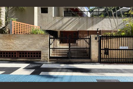 Apartamento para alugar com 105m², 3 quartos e 2 vagasFachada